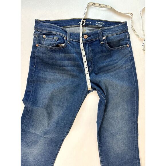 7 for All Mankind Roxanne Ankle Jeans Light Medium Wash - Size 31 - Picture 3 of 8